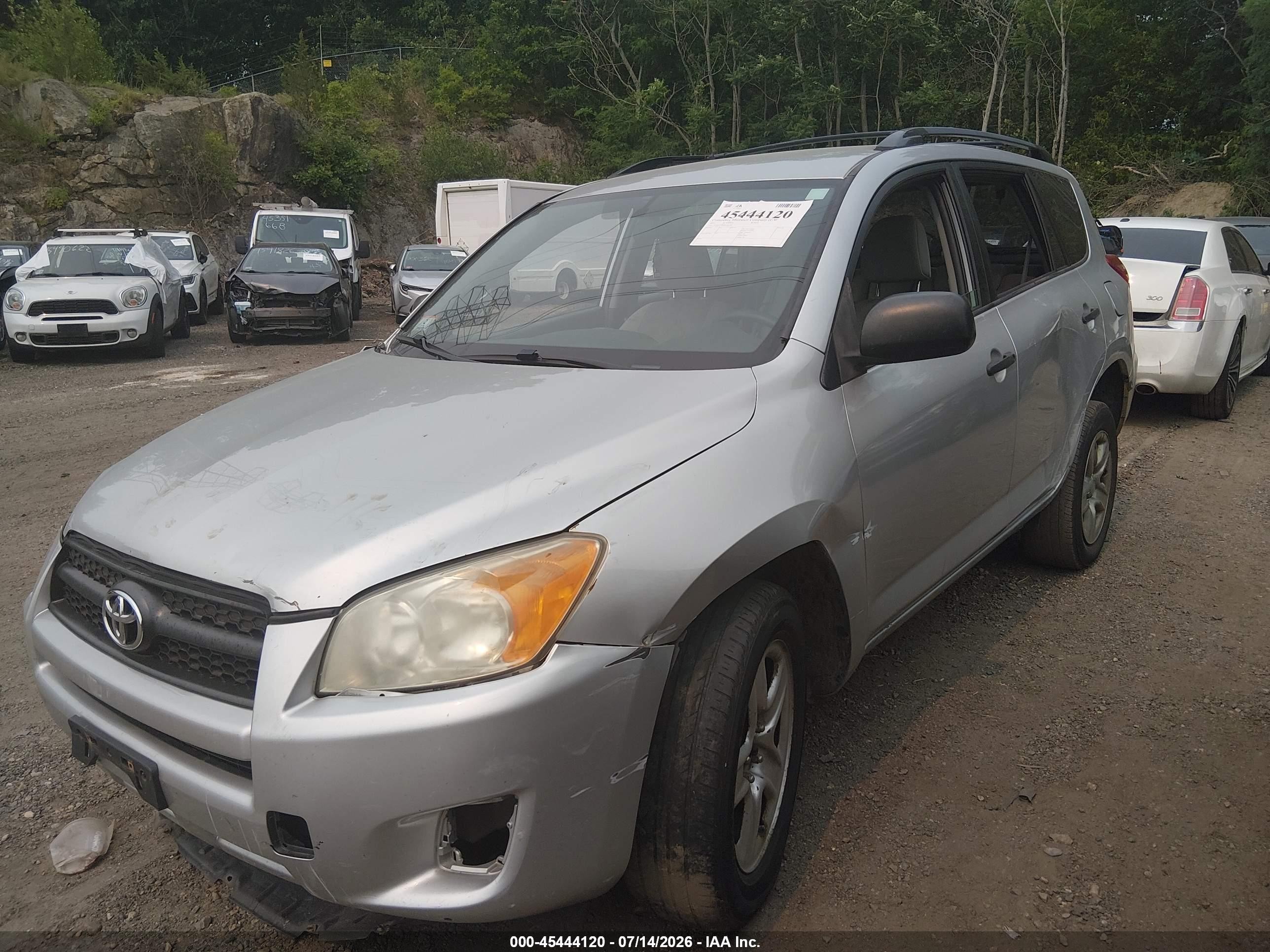 2011 Toyota Rav4 Silver vin: 2T3JF4DVXBW085542