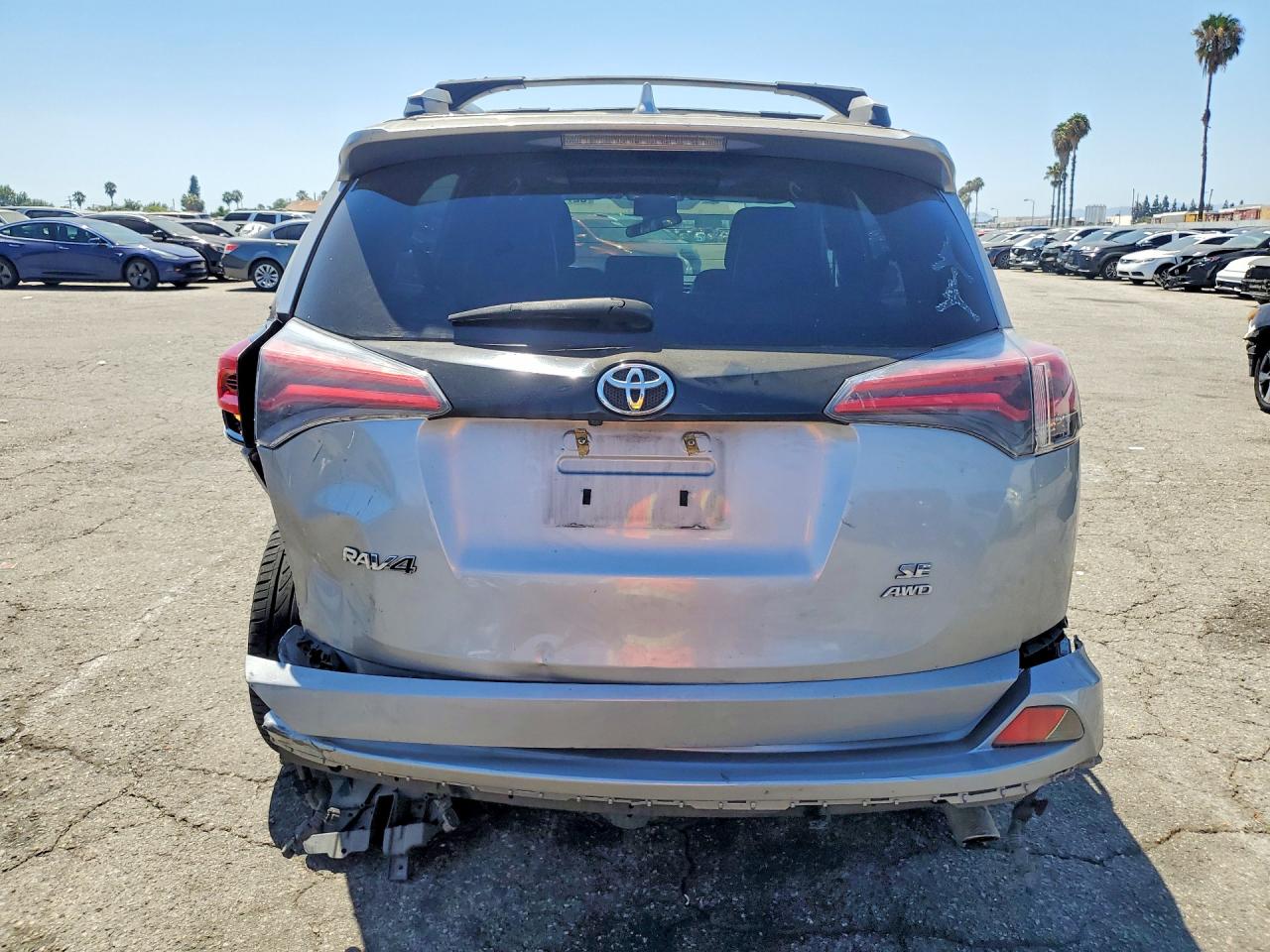 2016 Toyota Rav4 Se Silver vin: 2T3JFREV2GW535476