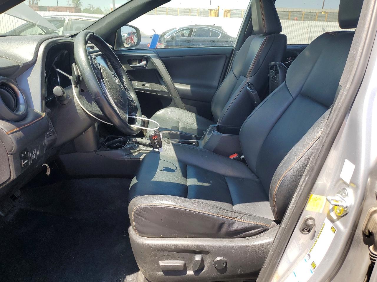 2016 Toyota Rav4 Se Silver vin: 2T3JFREV2GW535476