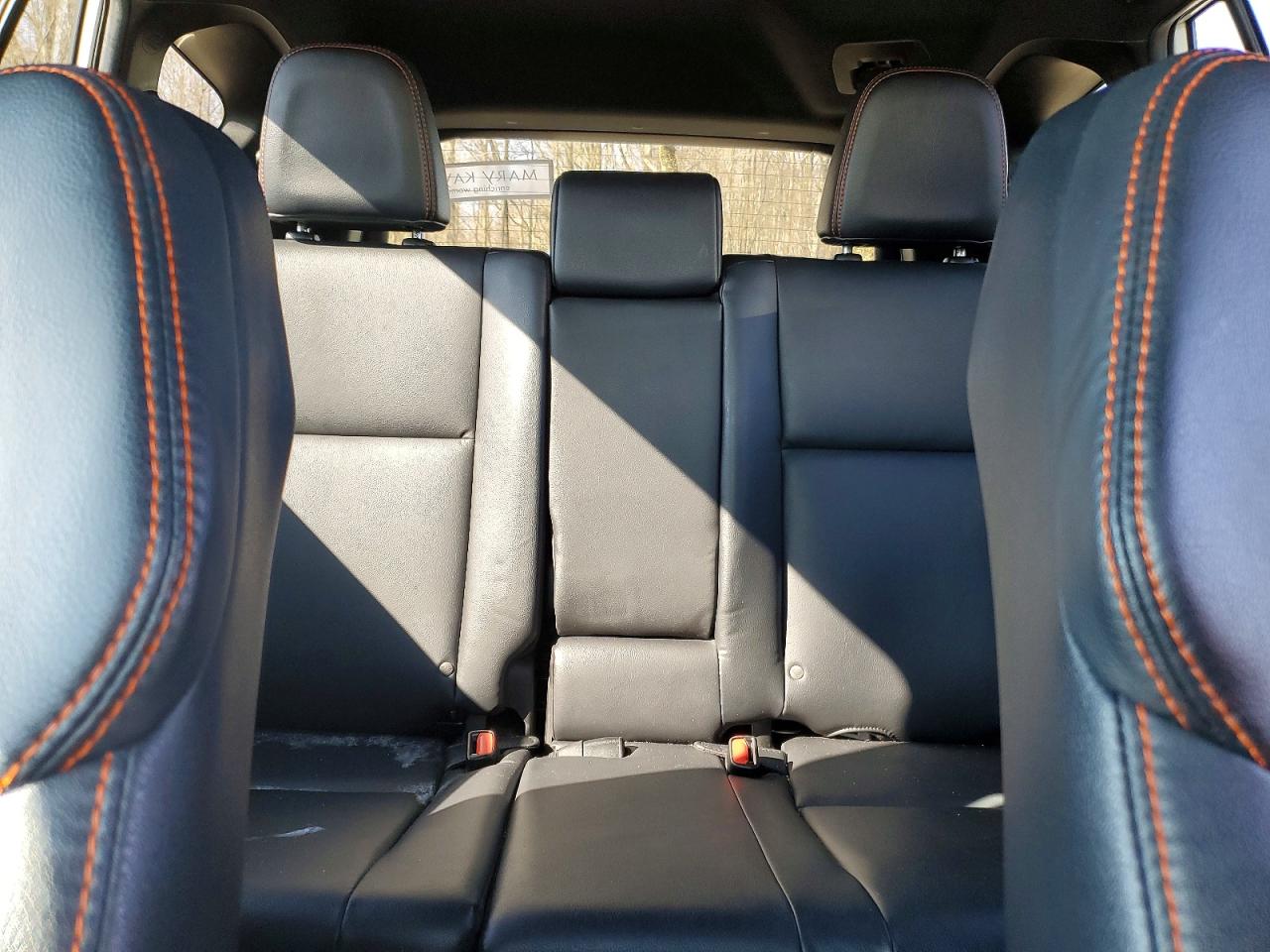 2018 Toyota Rav4 Se White vin: 2T3JFREV6JW804795