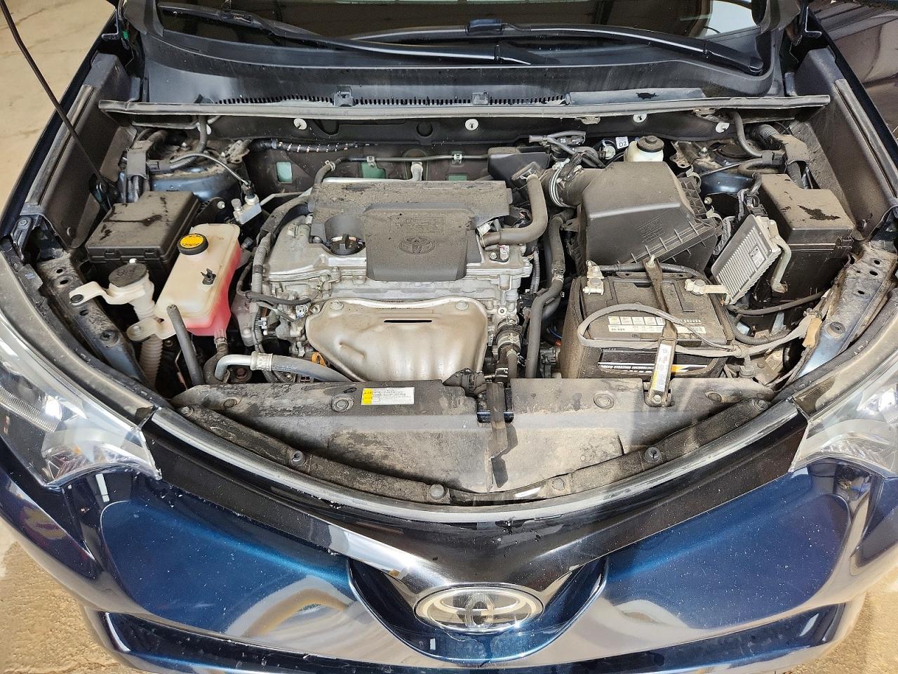 2018 Toyota Rav4 Se Blue vin: 2T3JFREV6JW839420