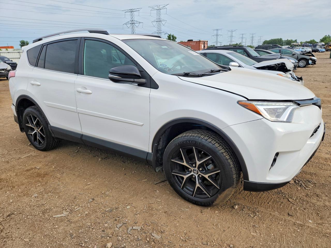 2018 Toyota Rav4 Se Белый vin: 2T3JFREV8JW736516