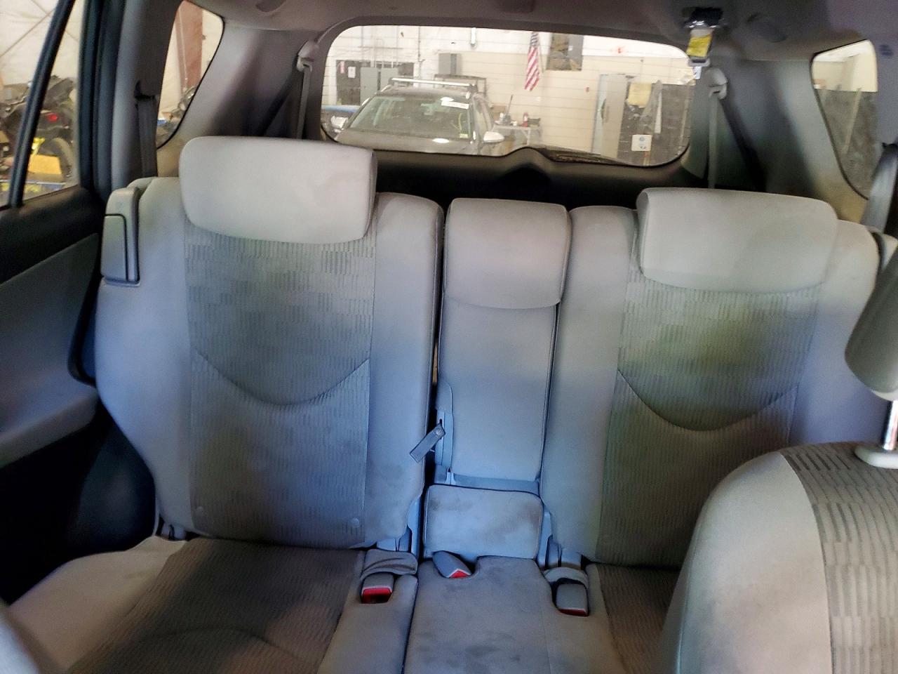2011 Toyota Rav4 Base Green vin: 2T3JK4DV3BW047839