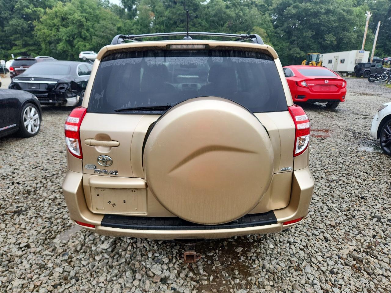 2012 Toyota Rav4 Base Tan vin: 2T3JK4DV4CW078079