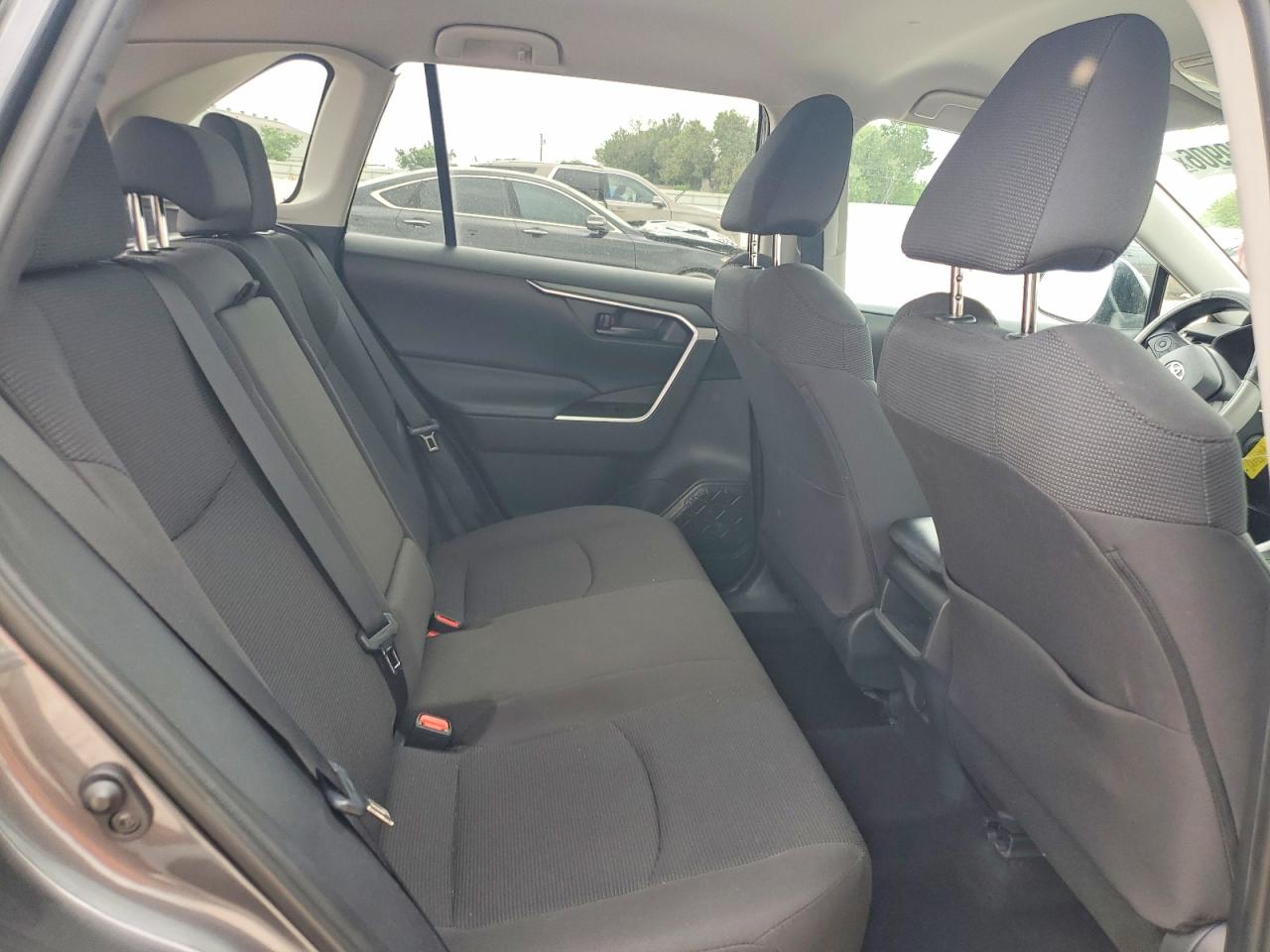 2019 Toyota Rav4 Le Charcoal vin: 2T3K1RFV4KC010690