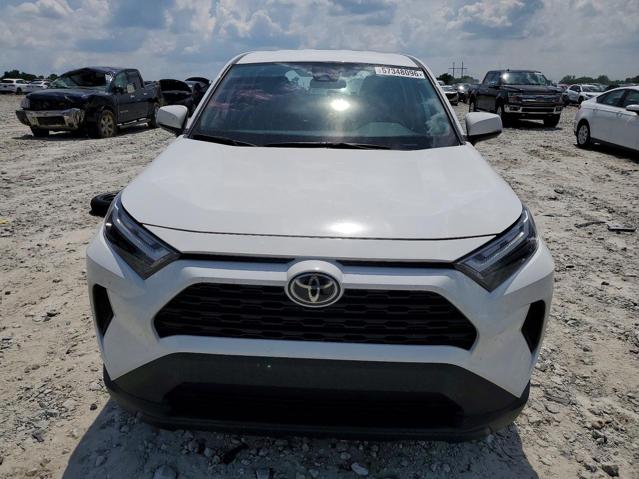 2025 Toyota Rav4 Le White vin: 2T3K1RFV7SW416462