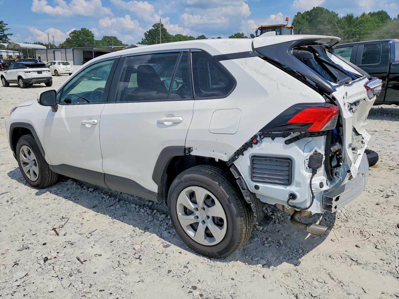 2025 Toyota Rav4 Le White vin: 2T3K1RFV7SW416462