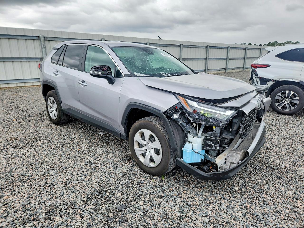 2024 Toyota Rav4 Le Silver vin: 2T3K1RFVXRC291940