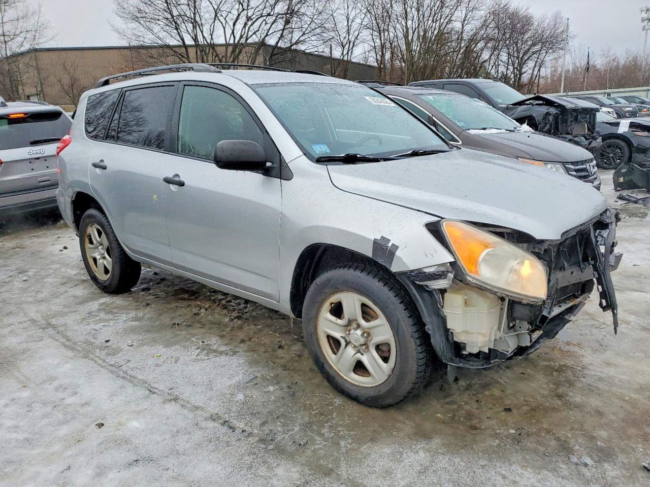 2011 Toyota Rav4 Base Silver vin: 2T3KF4DV1BW074188