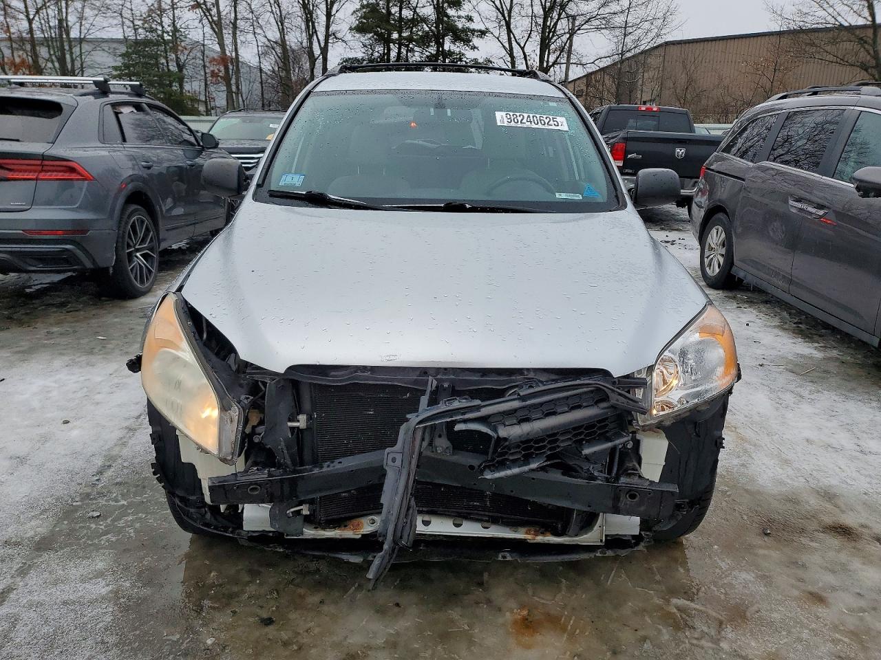 2011 Toyota Rav4 Base Silver vin: 2T3KF4DV1BW074188