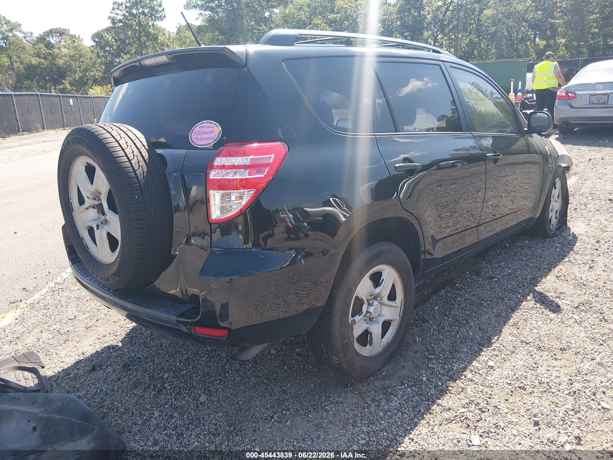 2011 Toyota Rav4   Black vin: 2T3KF4DV2BW062311