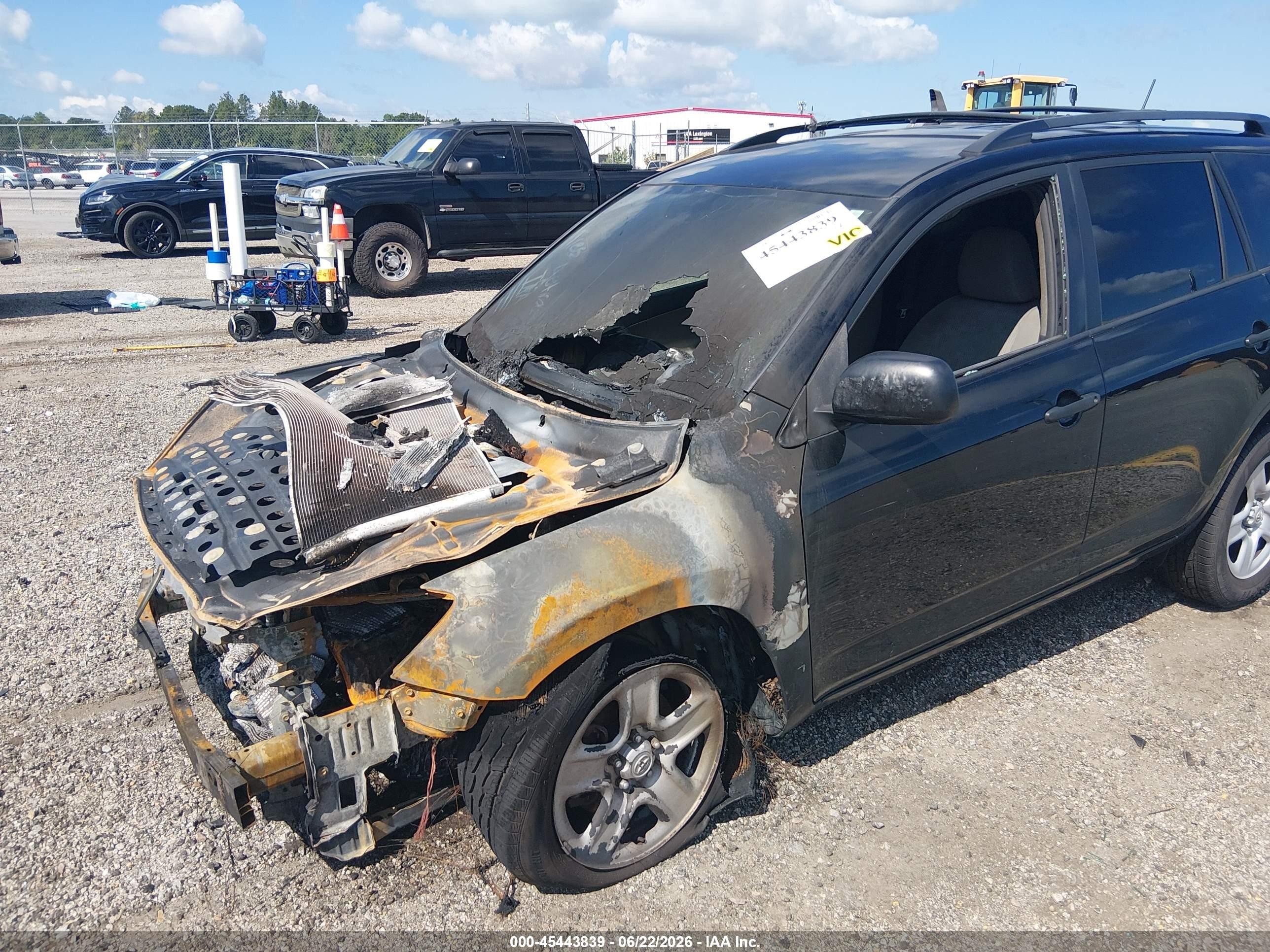 2011 Toyota Rav4   Black vin: 2T3KF4DV2BW062311