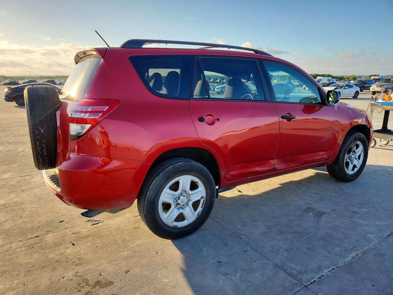 2012 Toyota Rav4 Base Red vin: 2T3KF4DV5CW147385