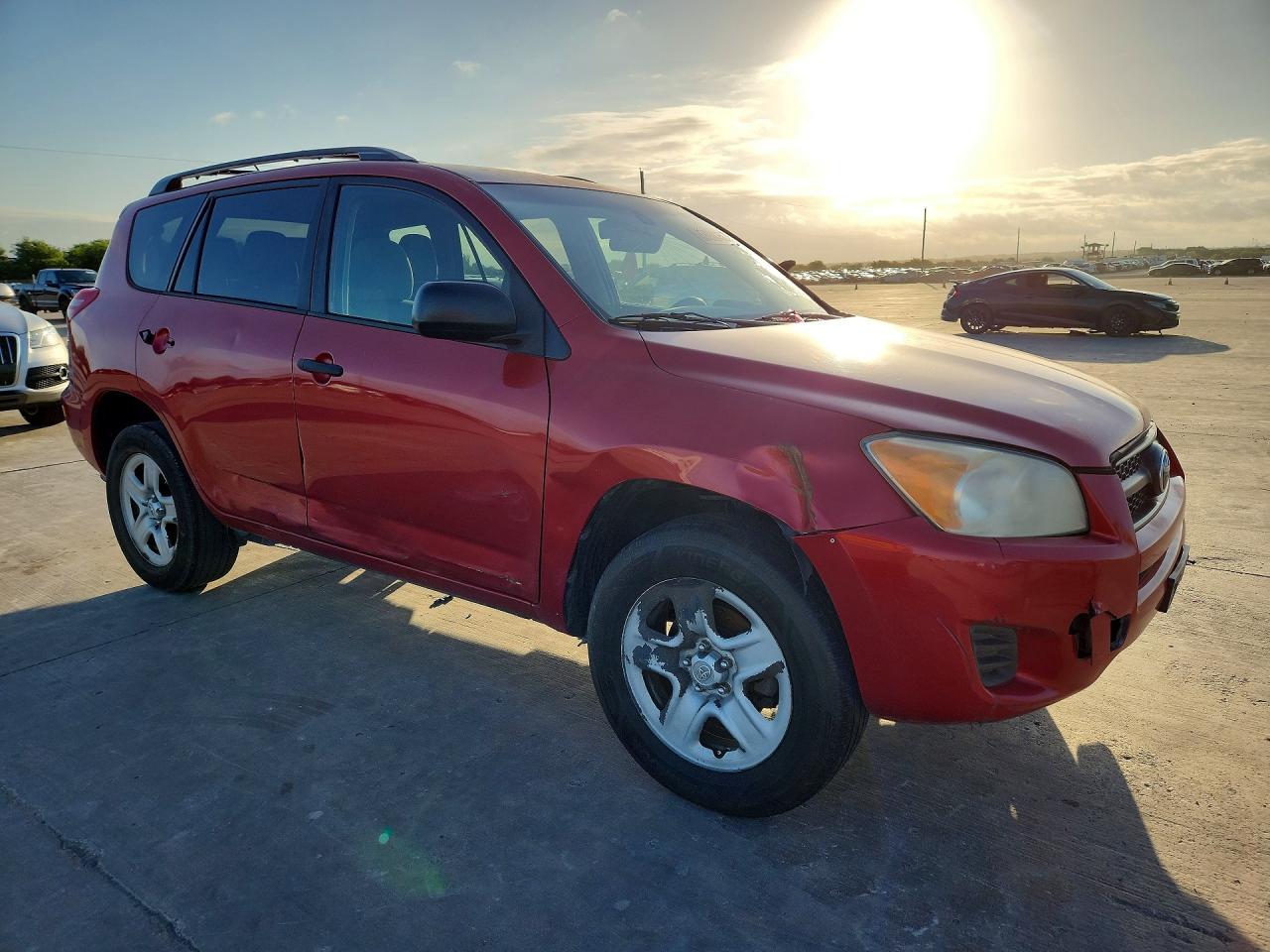 2012 Toyota Rav4 Base Red vin: 2T3KF4DV5CW147385