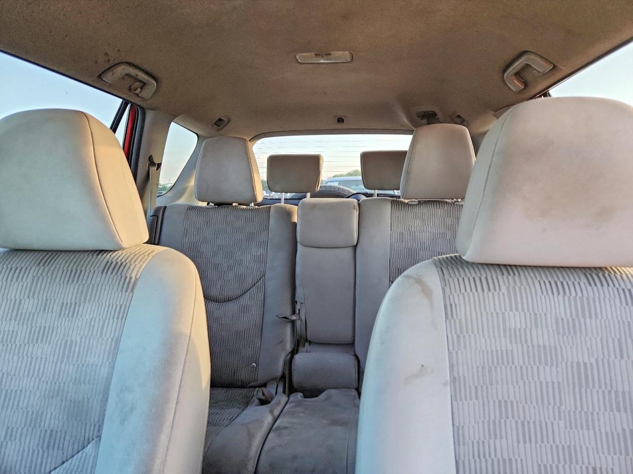 2012 Toyota Rav4 Base Red vin: 2T3KF4DV5CW147385