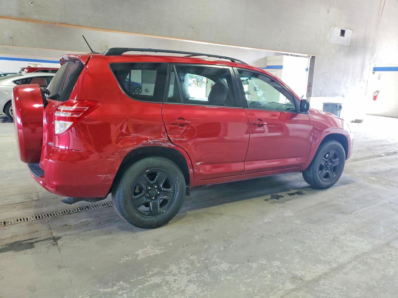 2010 Toyota Rav4 Base Burgundy vin: 2T3KF4DV6AW040875