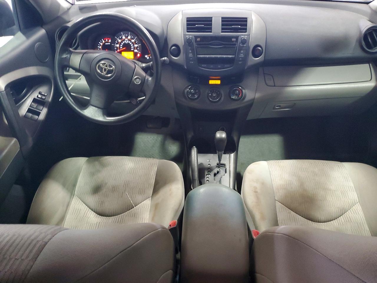 2010 Toyota Rav4 Base Burgundy vin: 2T3KF4DV6AW040875