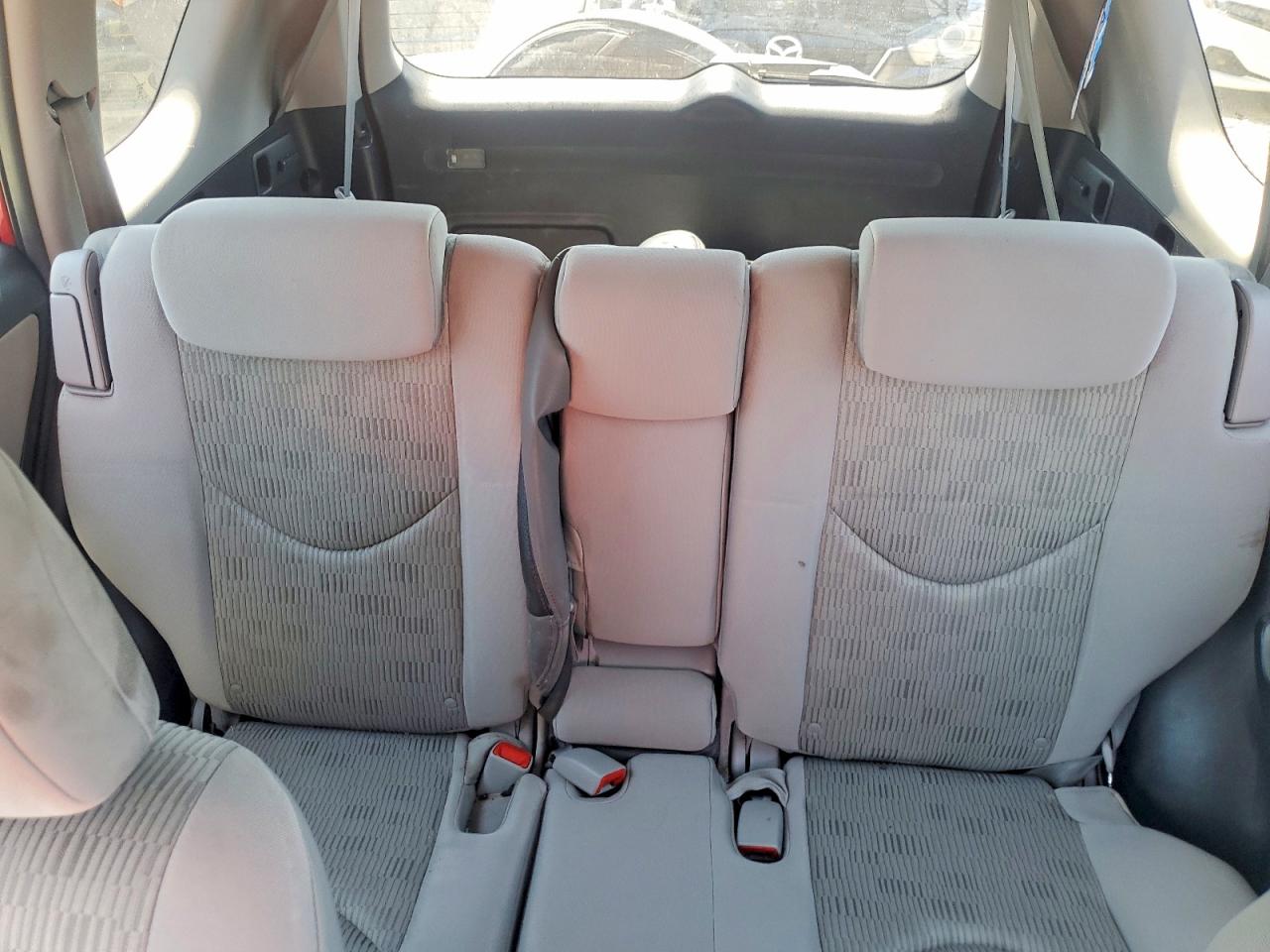 2011 Toyota Rav4 Base Red vin: 2T3KF4DV6BW062831