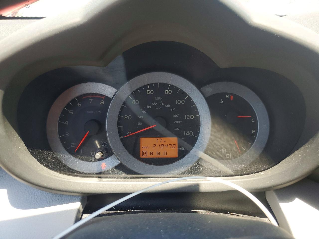 2011 Toyota Rav4 Base Red vin: 2T3KF4DV6BW062831