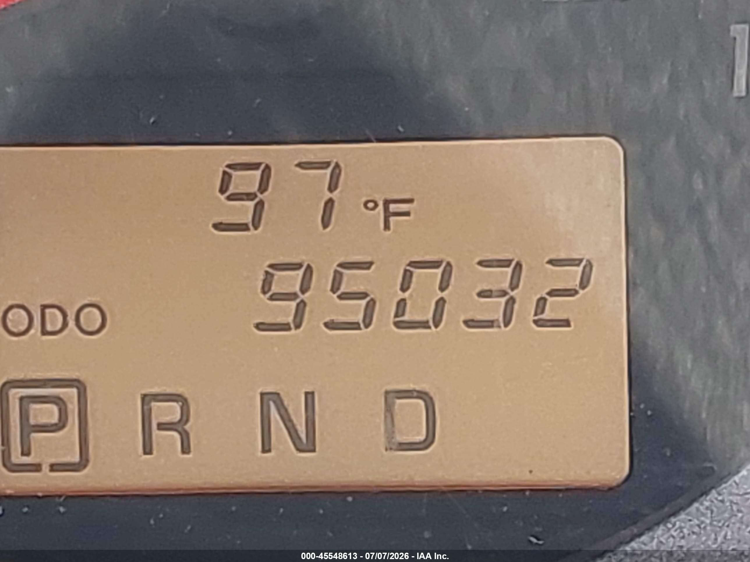 2011 Toyota Rav4   Gold vin: 2T3KF4DV6BW078947