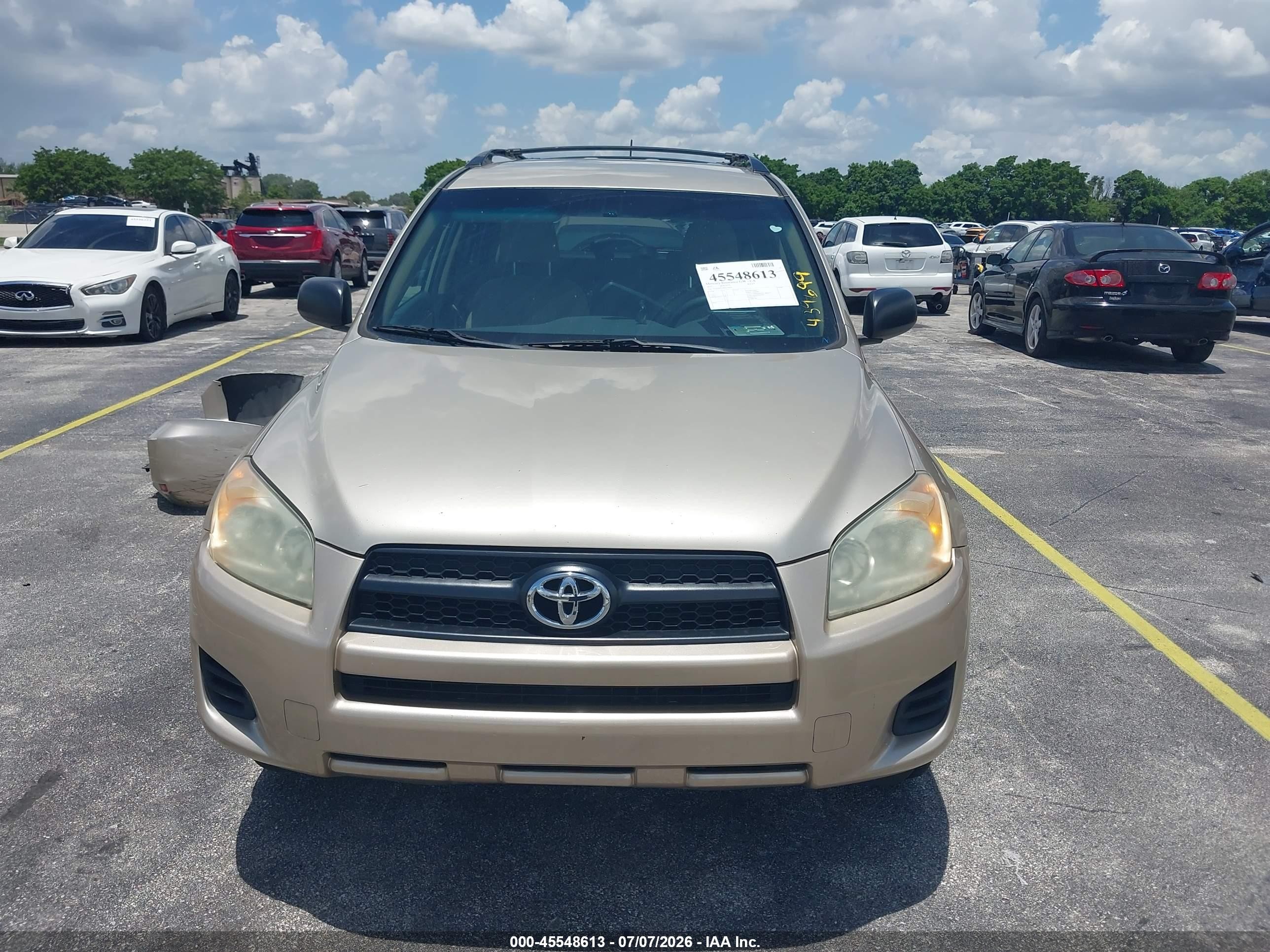 2011 Toyota Rav4   Gold vin: 2T3KF4DV6BW078947