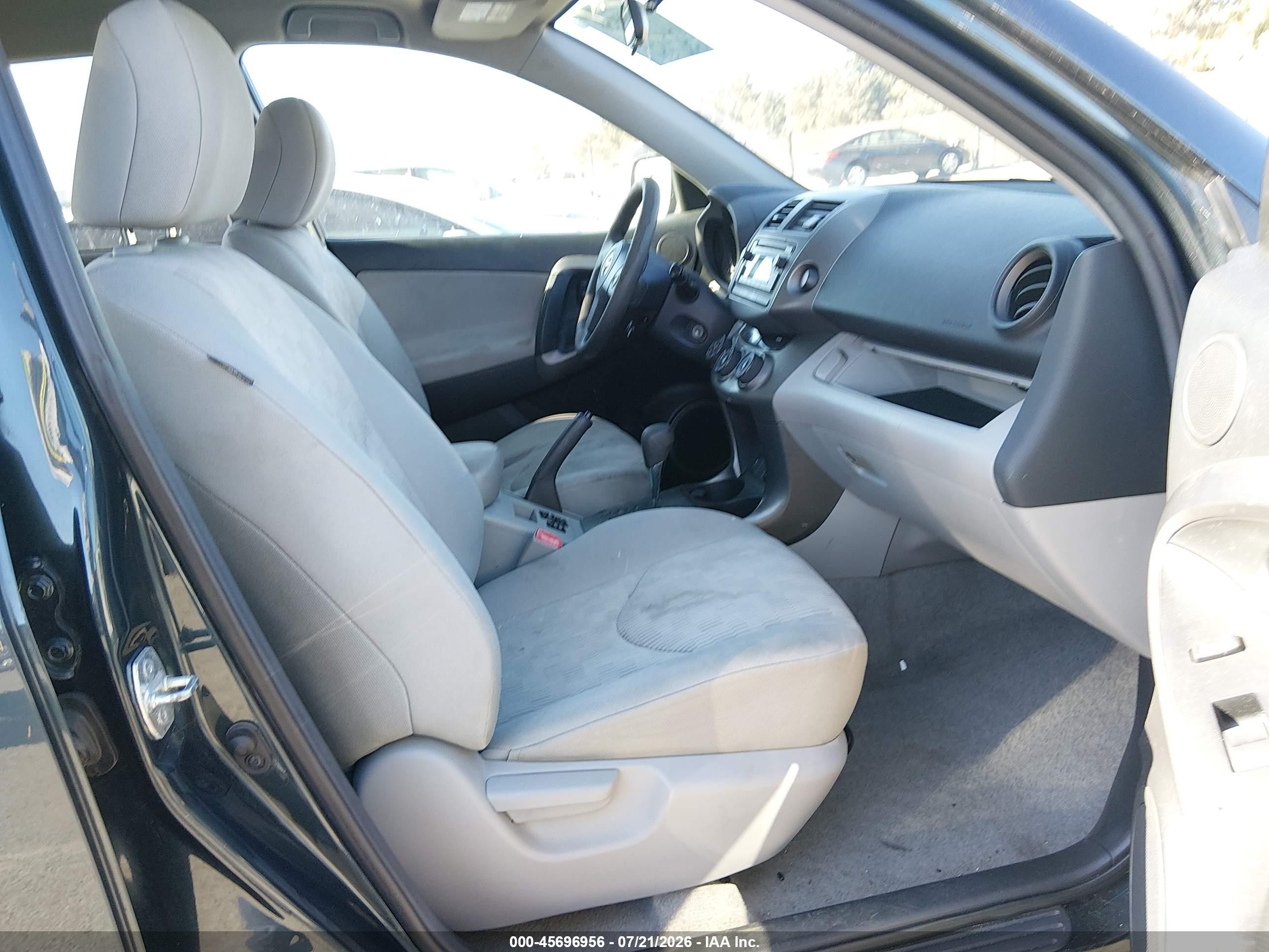 2012 Toyota Rav4   Green vin: 2T3KF4DV7CW124352