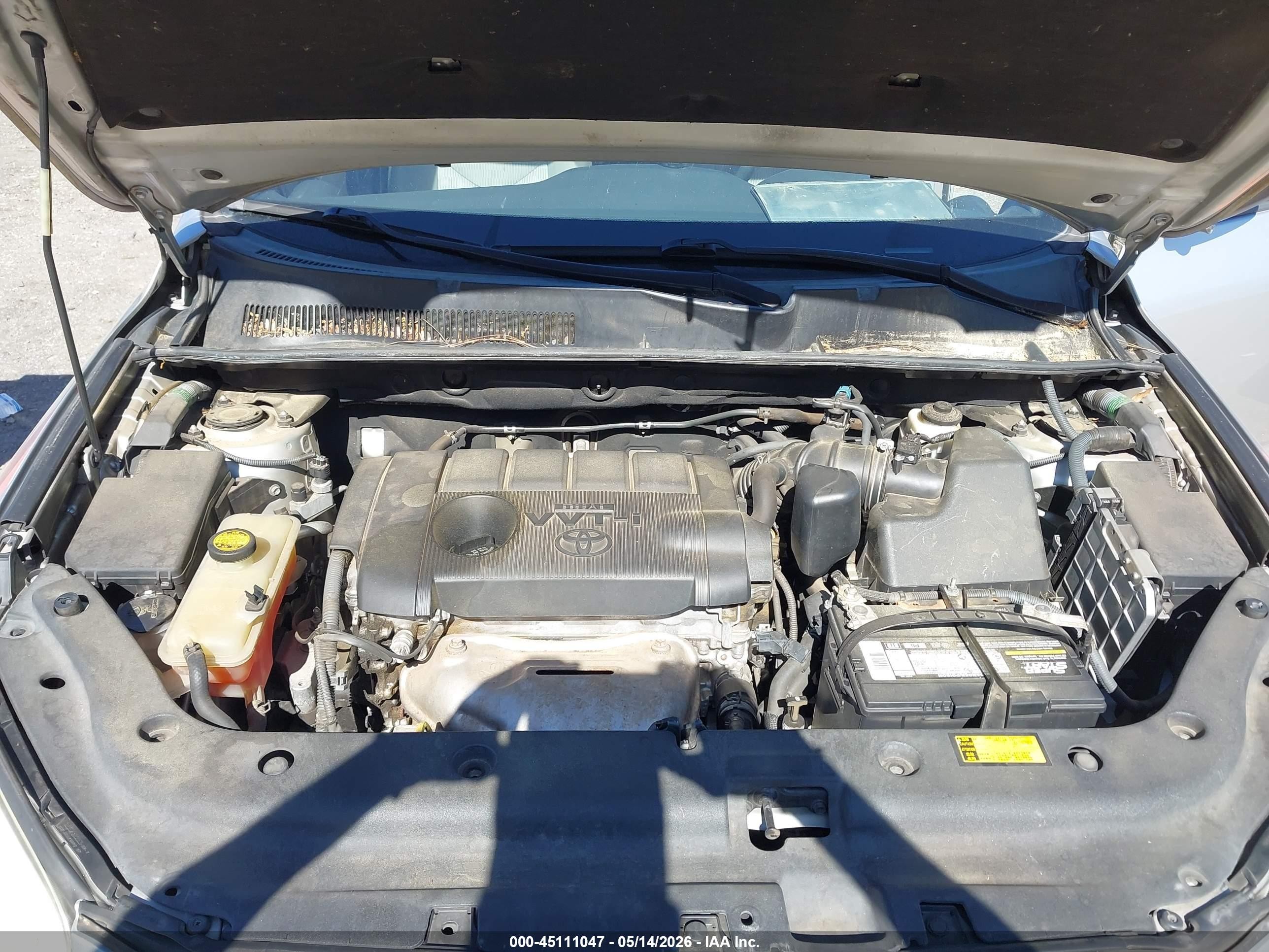 2012 Toyota Rav4   Silver vin: 2T3KF4DV7CW141362