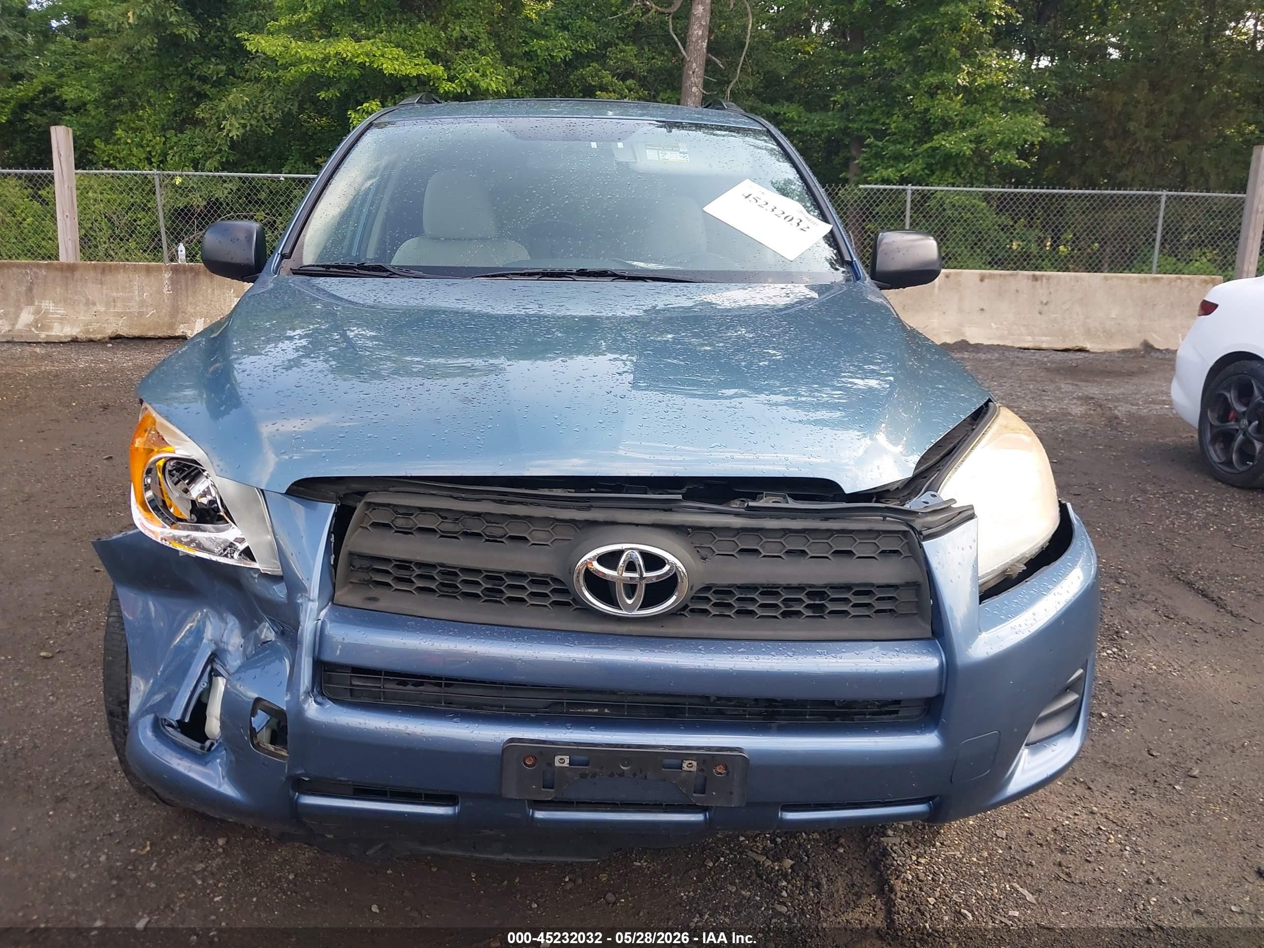 2010 Toyota Rav4   Blue vin: 2T3KF4DV8AW026167