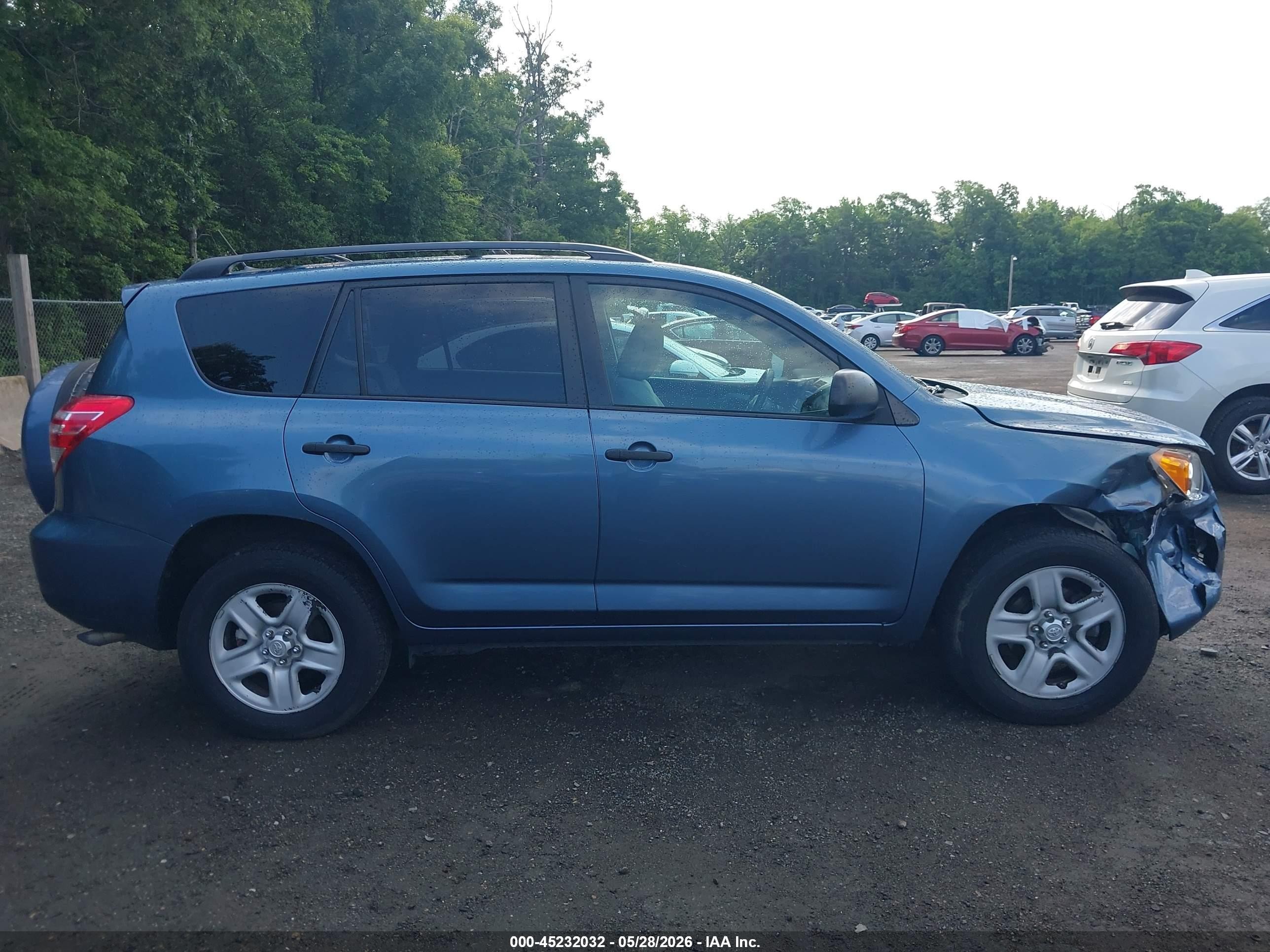 2010 Toyota Rav4   Blue vin: 2T3KF4DV8AW026167