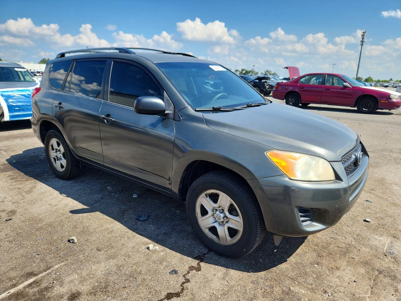 2010 Toyota Rav4 Base Gray vin: 2T3KF4DVXAW047070