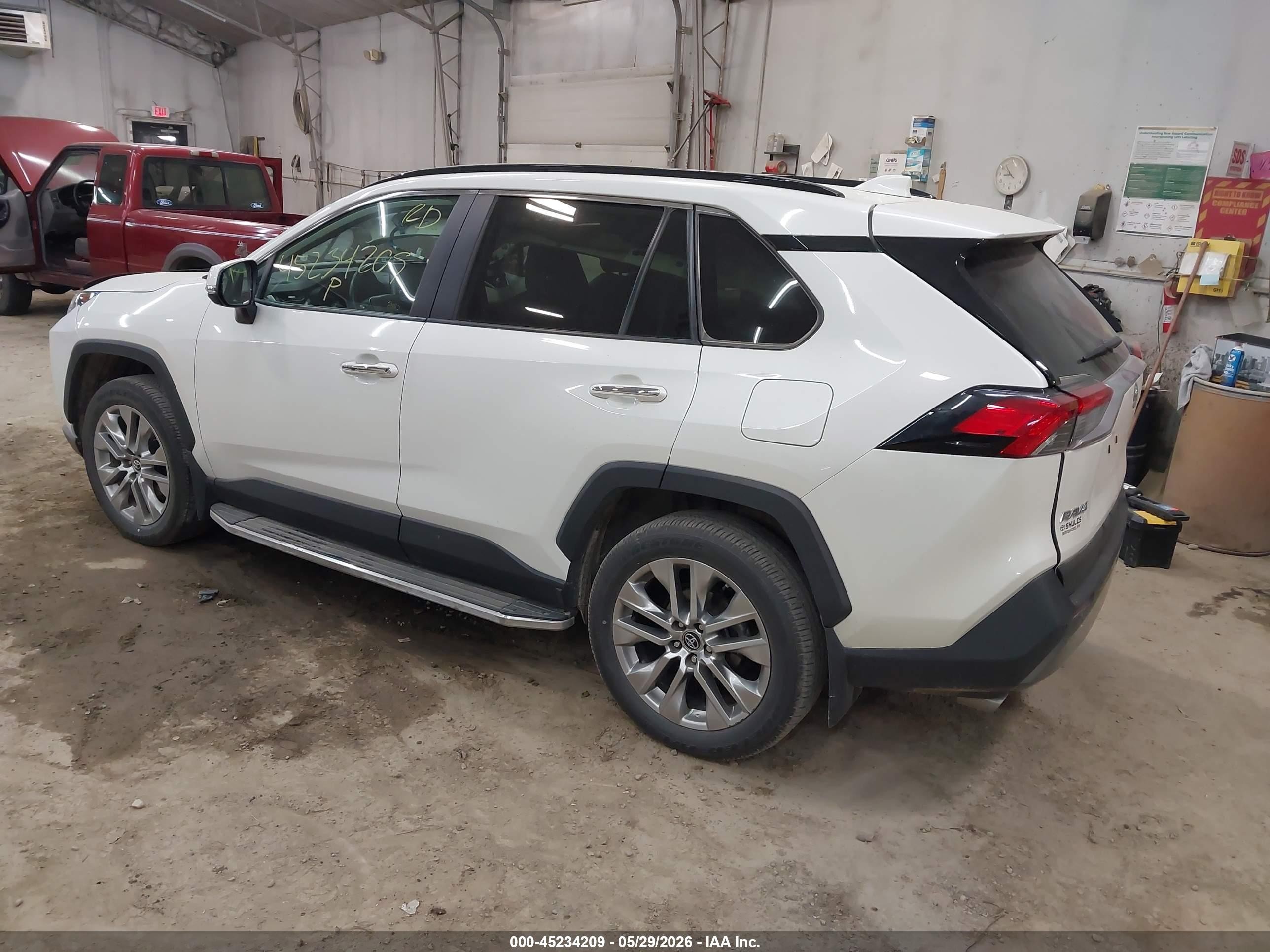 2019 Toyota Rav4 Limited White vin: 2T3N1RFV1KC037293