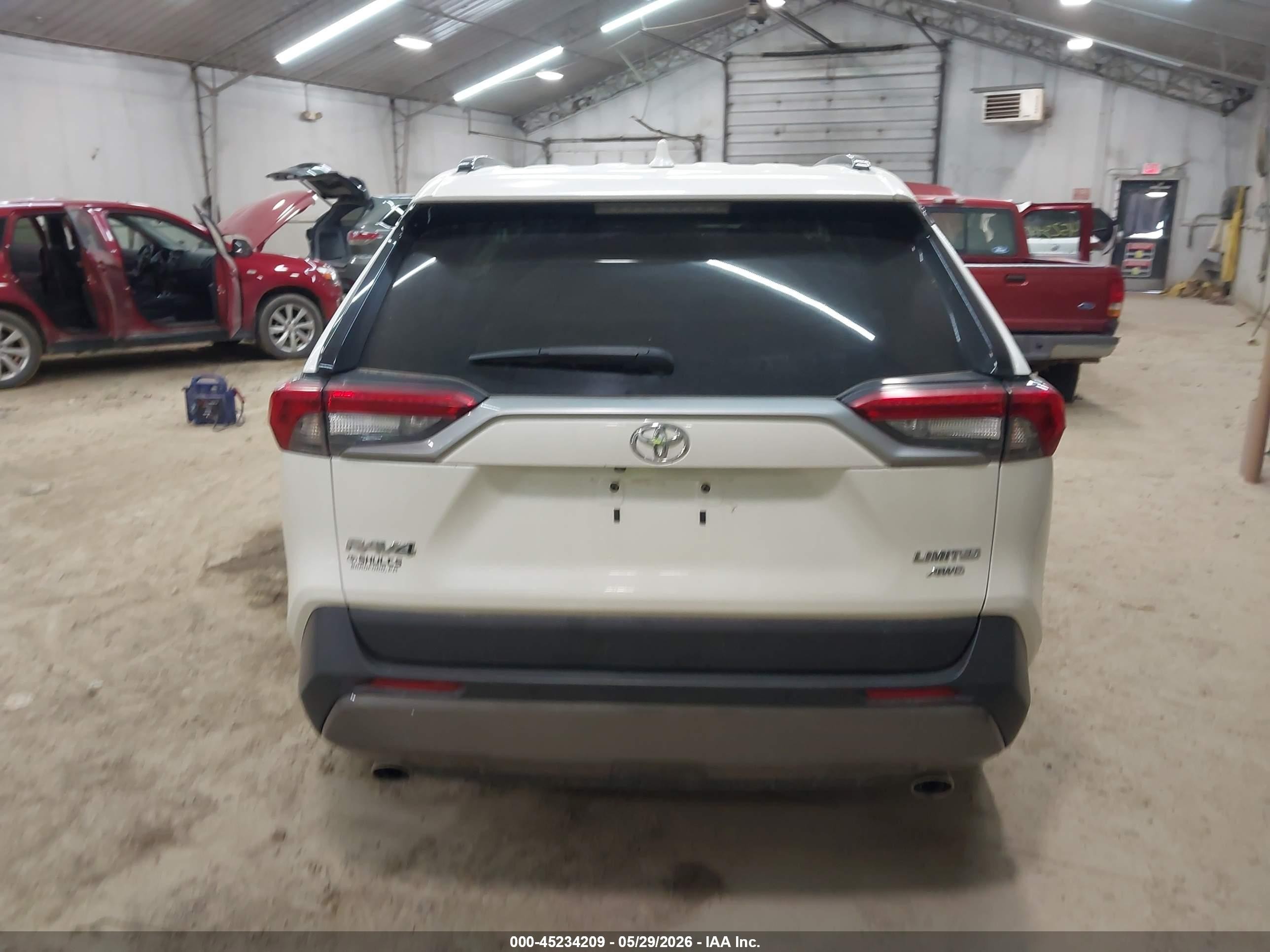 2019 Toyota Rav4 Limited White vin: 2T3N1RFV1KC037293