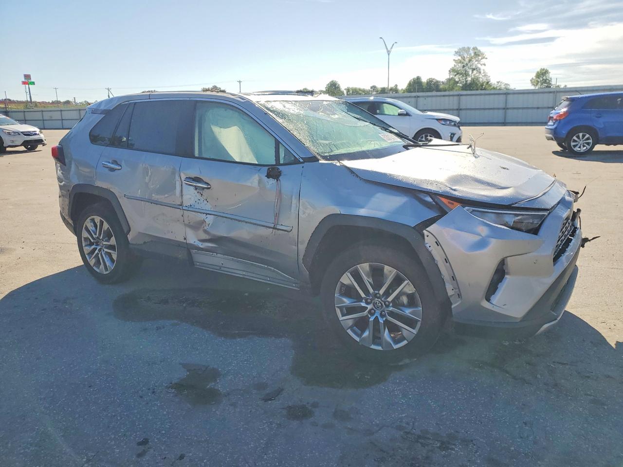 2019 Toyota Rav4 Limited Silver vin: 2T3N1RFV3KC057545