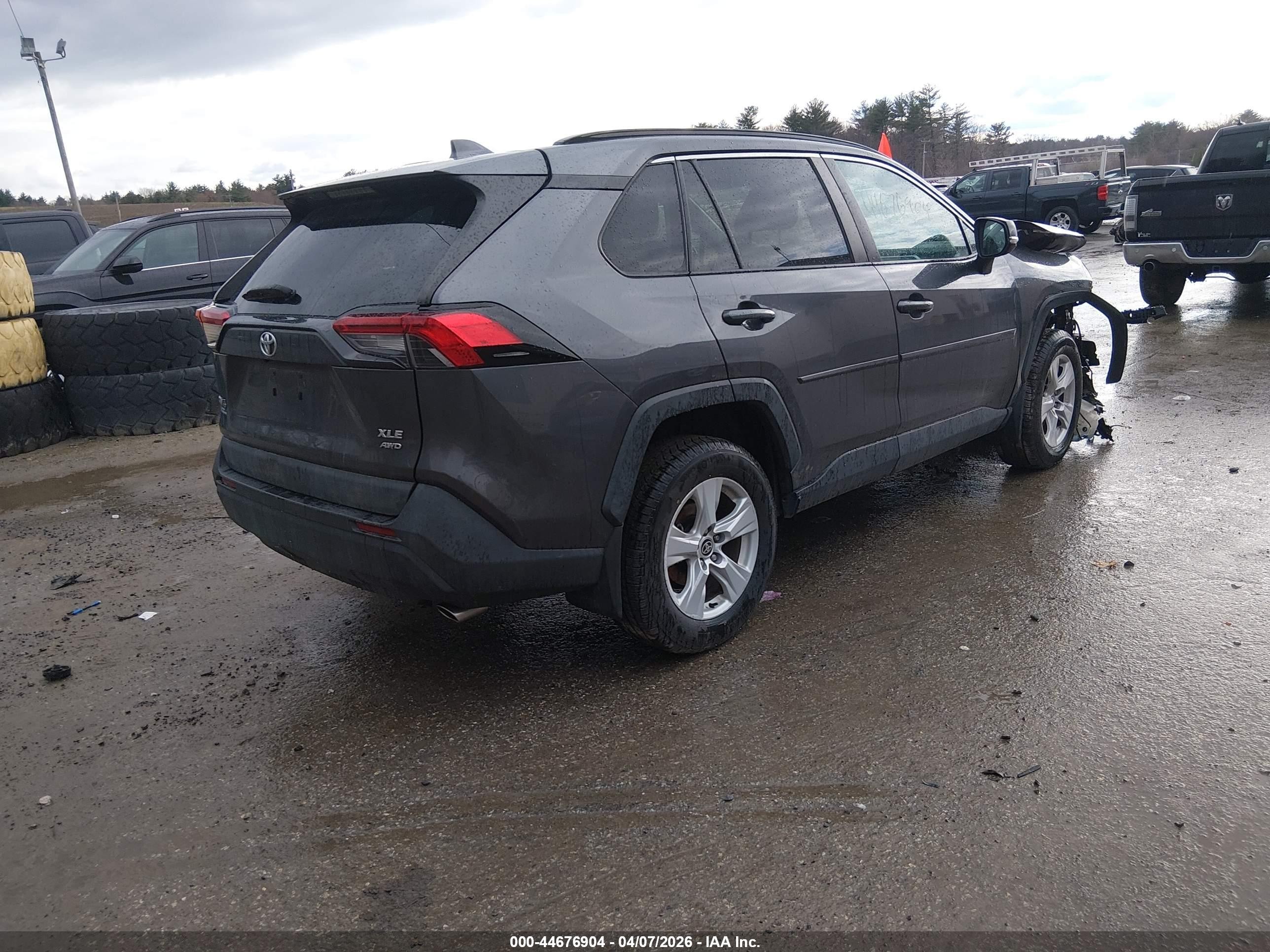 2021 Toyota Rav4 Xle Gray vin: 2T3P1RFV0MC227582