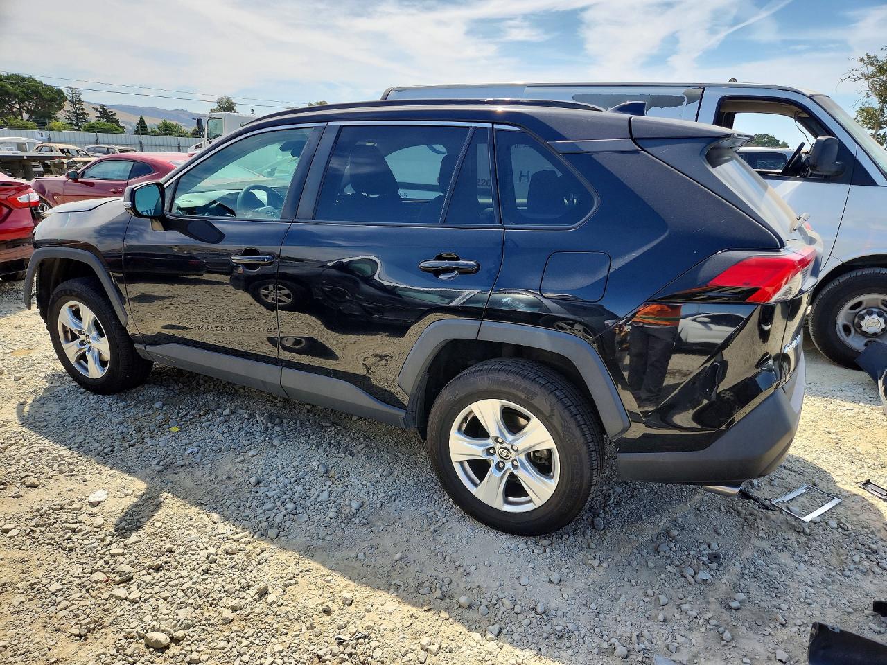 2021 Toyota Rav4 Xle Black vin: 2T3P1RFV0MW179869