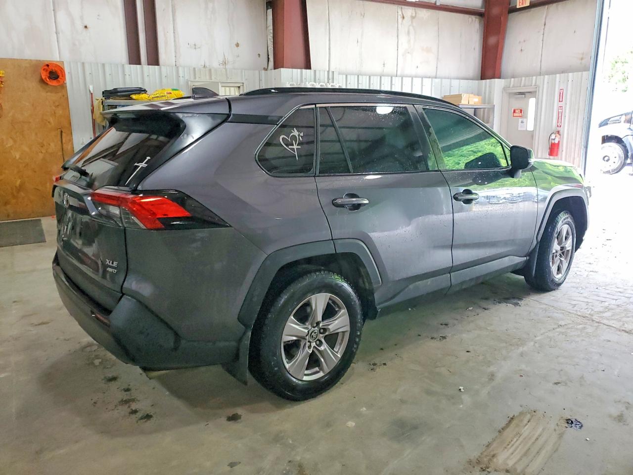 2022 Toyota Rav4 Xle Gray vin: 2T3P1RFV0NC316053