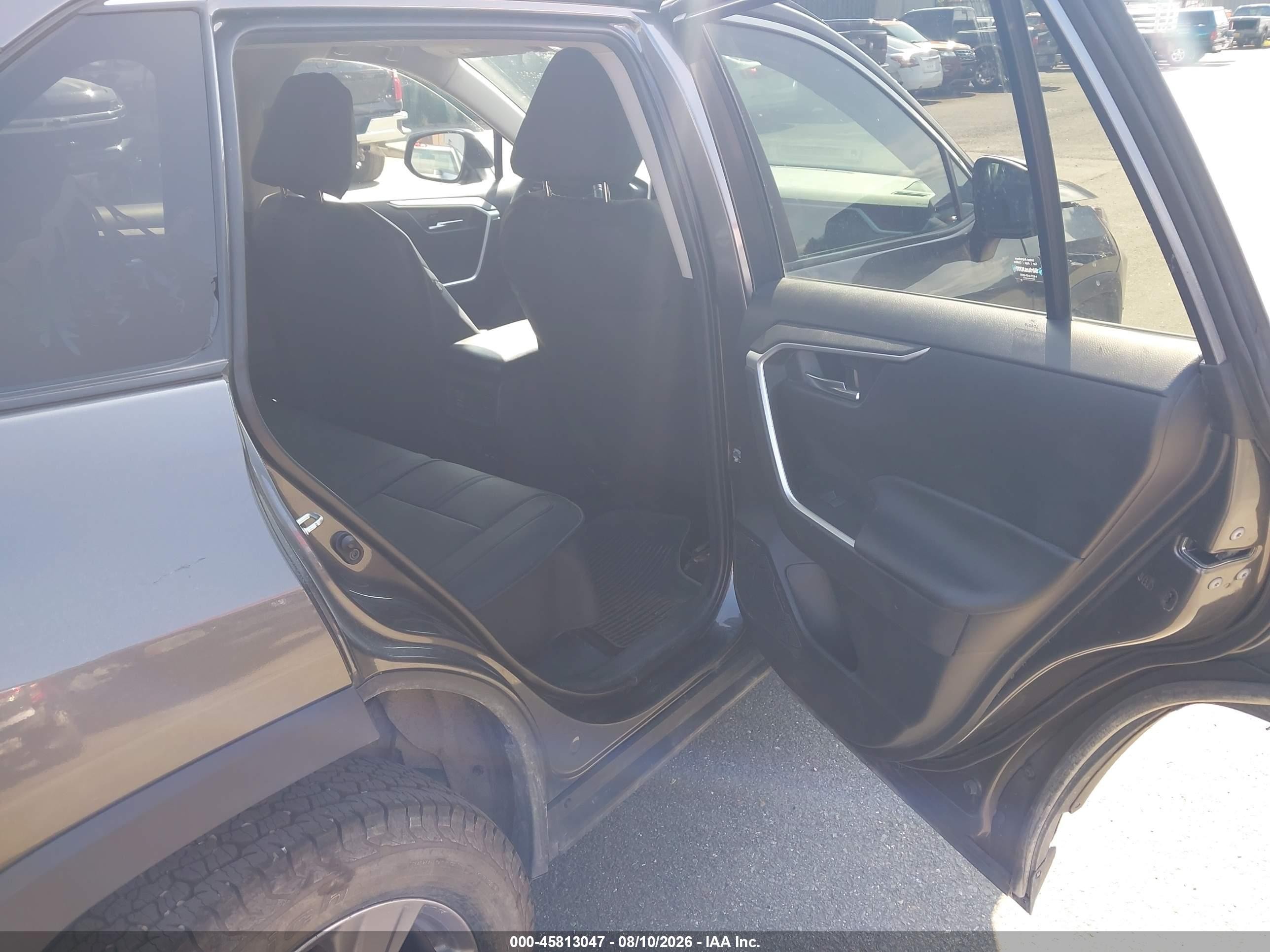 2023 Toyota Rav4 Xle Gray vin: 2T3P1RFV0PC333437