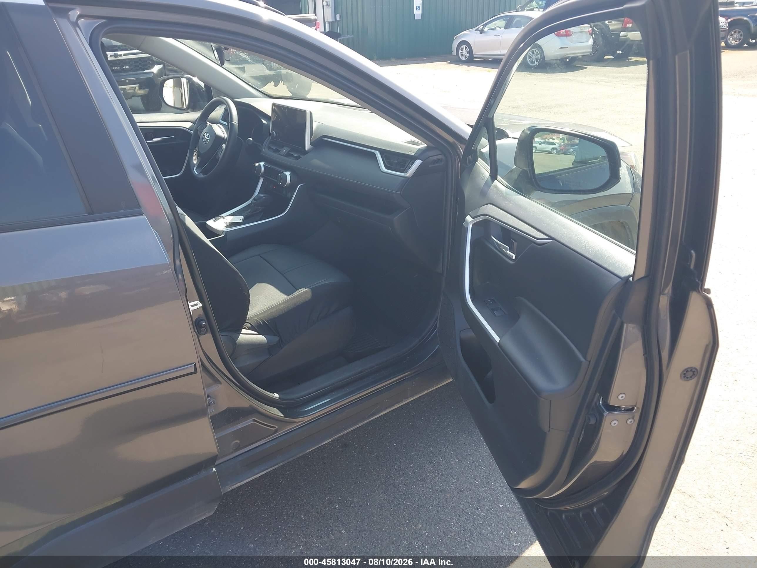 2023 Toyota Rav4 Xle Gray vin: 2T3P1RFV0PC333437