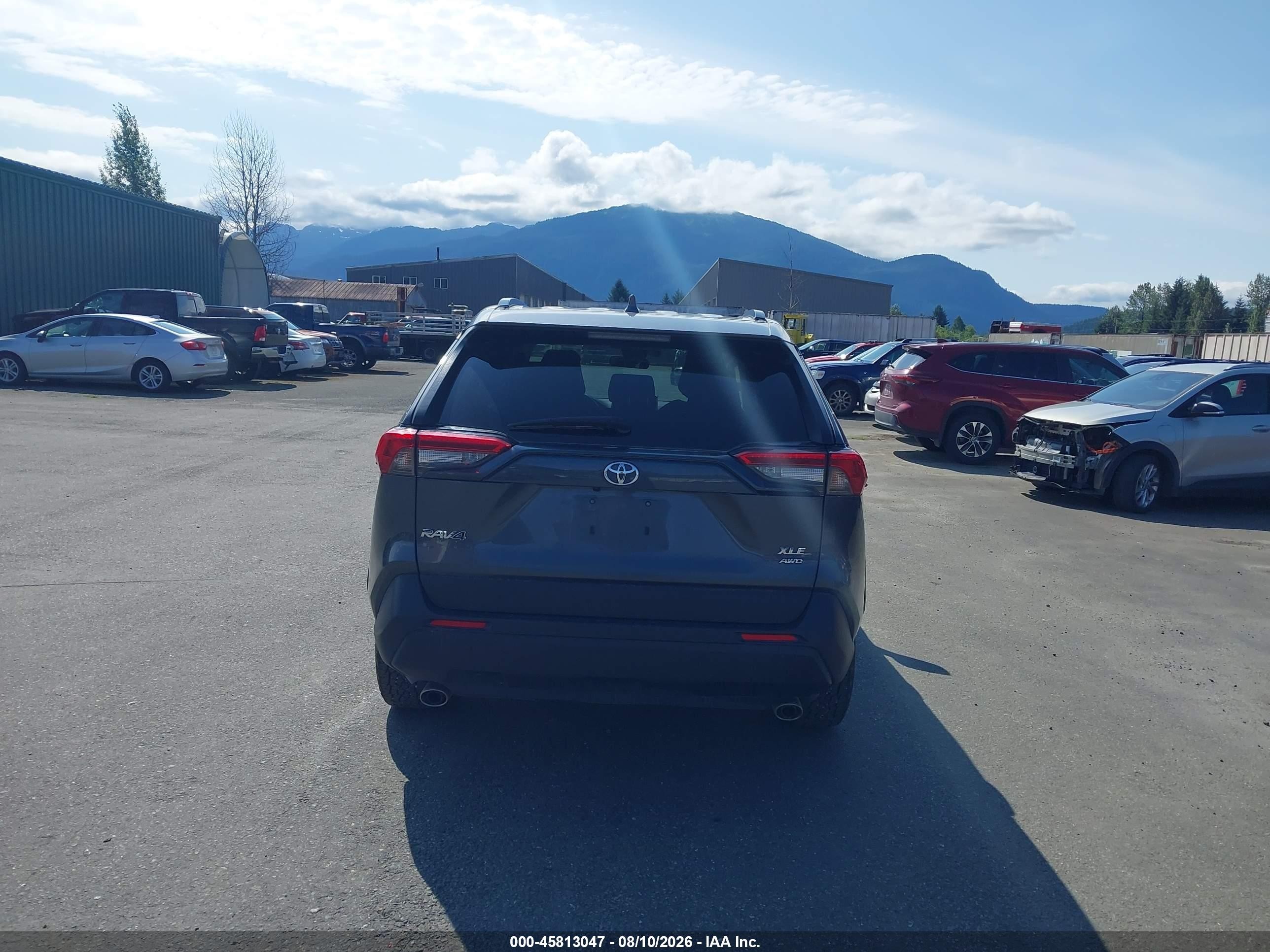 2023 Toyota Rav4 Xle Gray vin: 2T3P1RFV0PC333437