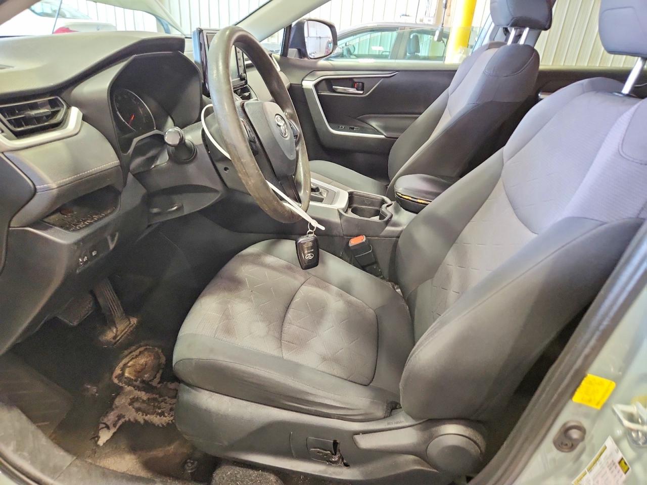 2019 Toyota Rav4 Xle Gray vin: 2T3P1RFV1KC017702