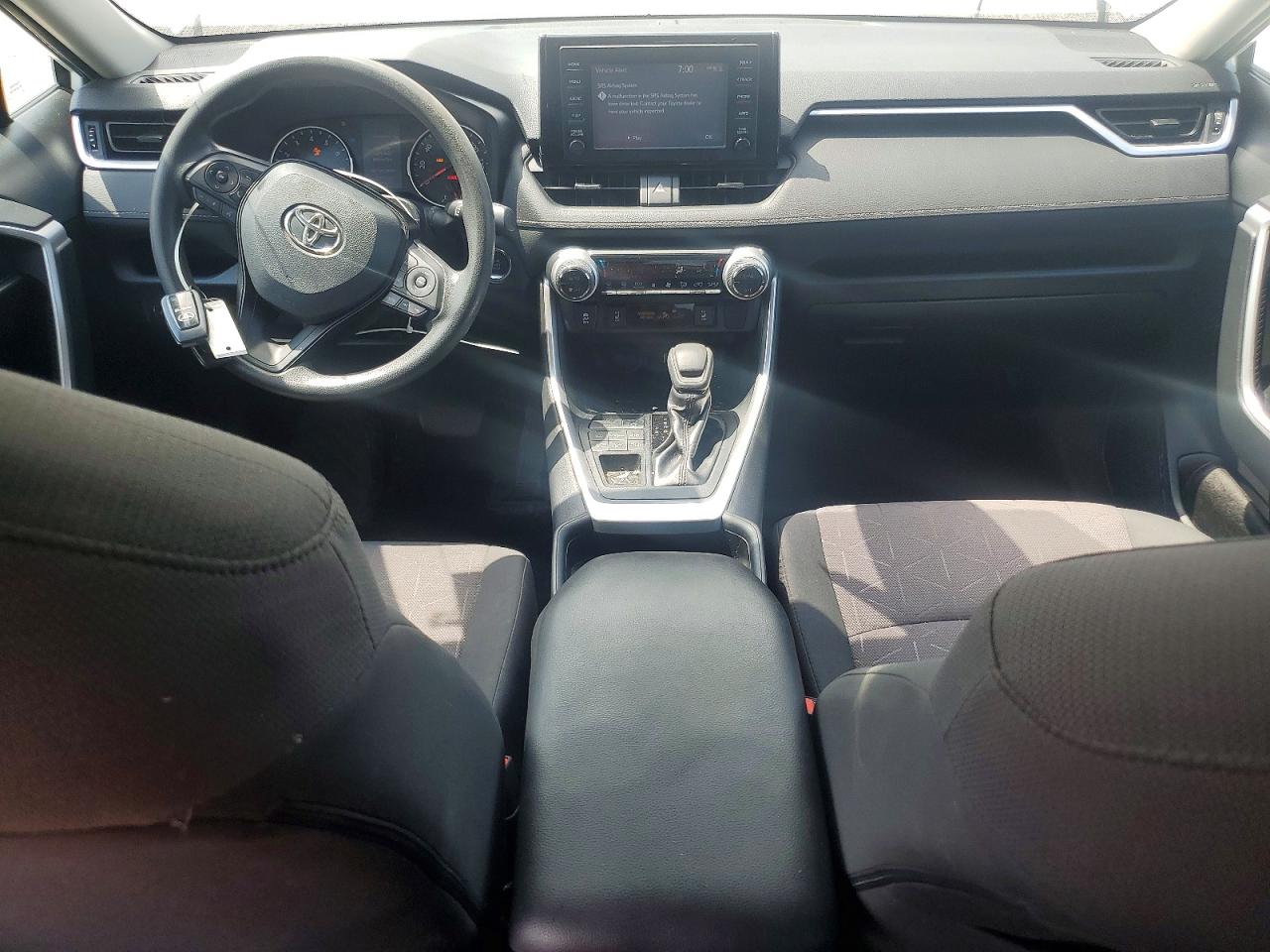 2019 Toyota Rav4 Xle White vin: 2T3P1RFV1KC019157