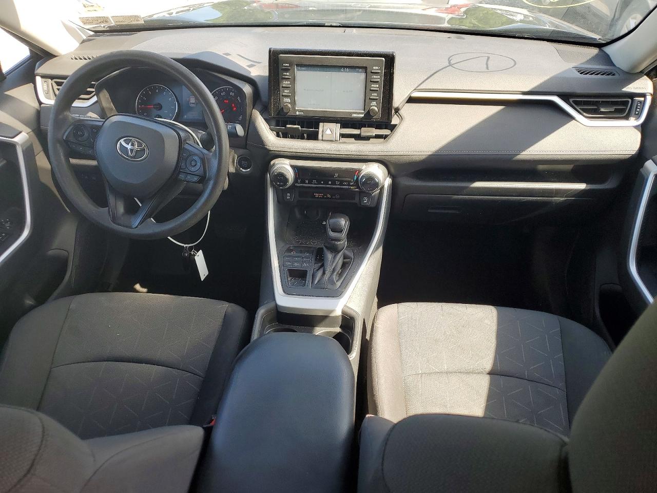 2020 Toyota Rav4 Xle Черный vin: 2T3P1RFV1LC130423