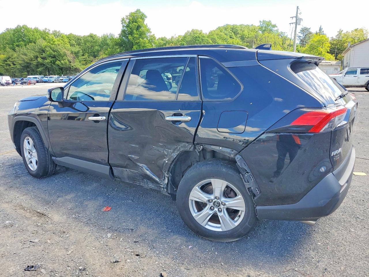 2020 Toyota Rav4 Xle Черный vin: 2T3P1RFV1LC130423