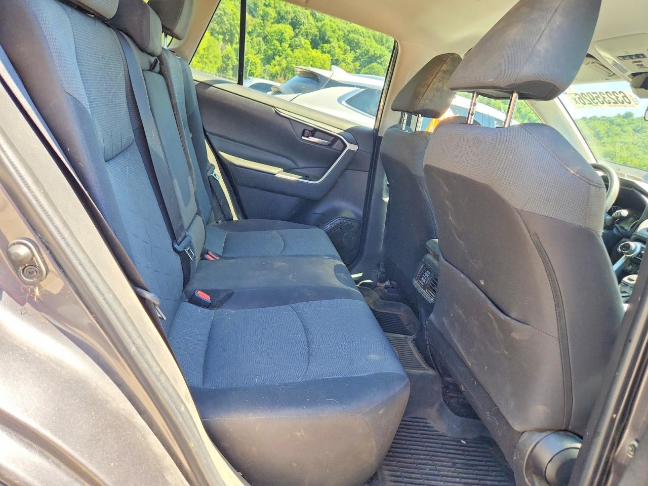 2021 Toyota Rav4 Xle Gray vin: 2T3P1RFV1MW243157
