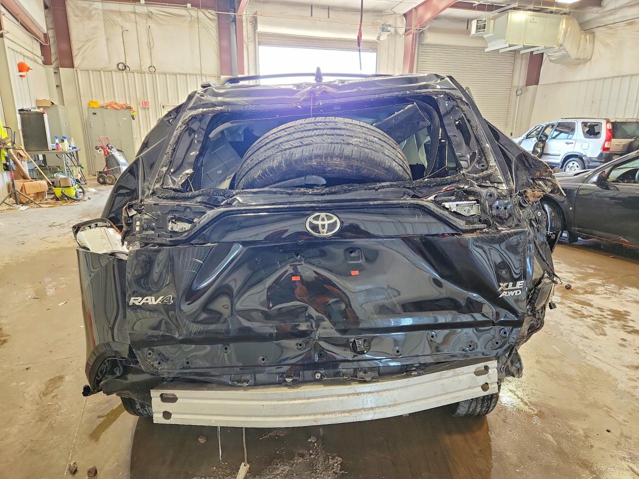 2024 Toyota Rav4 Xle Black vin: 2T3P1RFV1RC414451