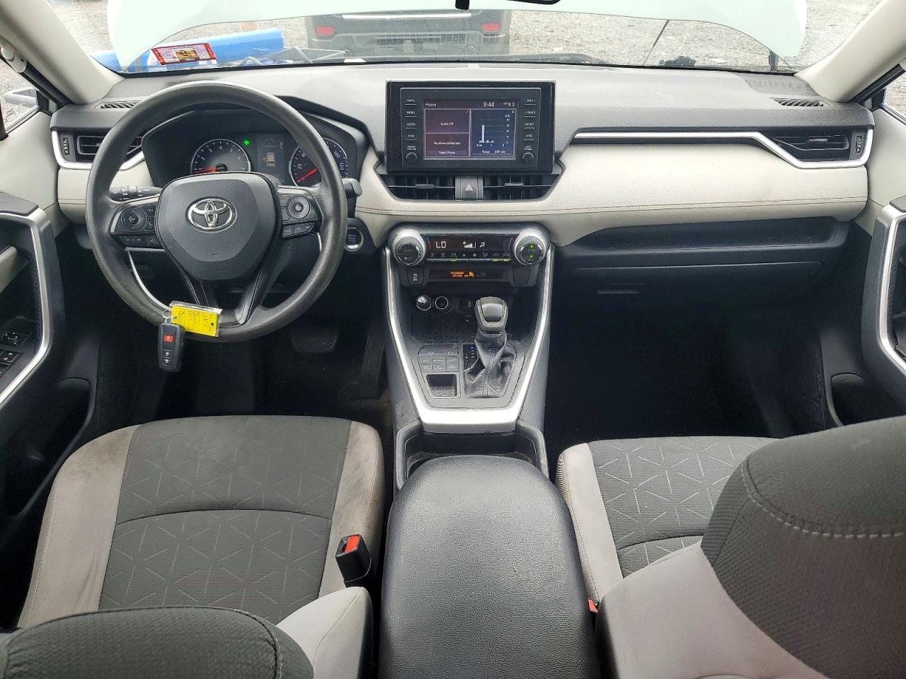 2019 Toyota Rav4 Xle Green vin: 2T3P1RFV2KC029213