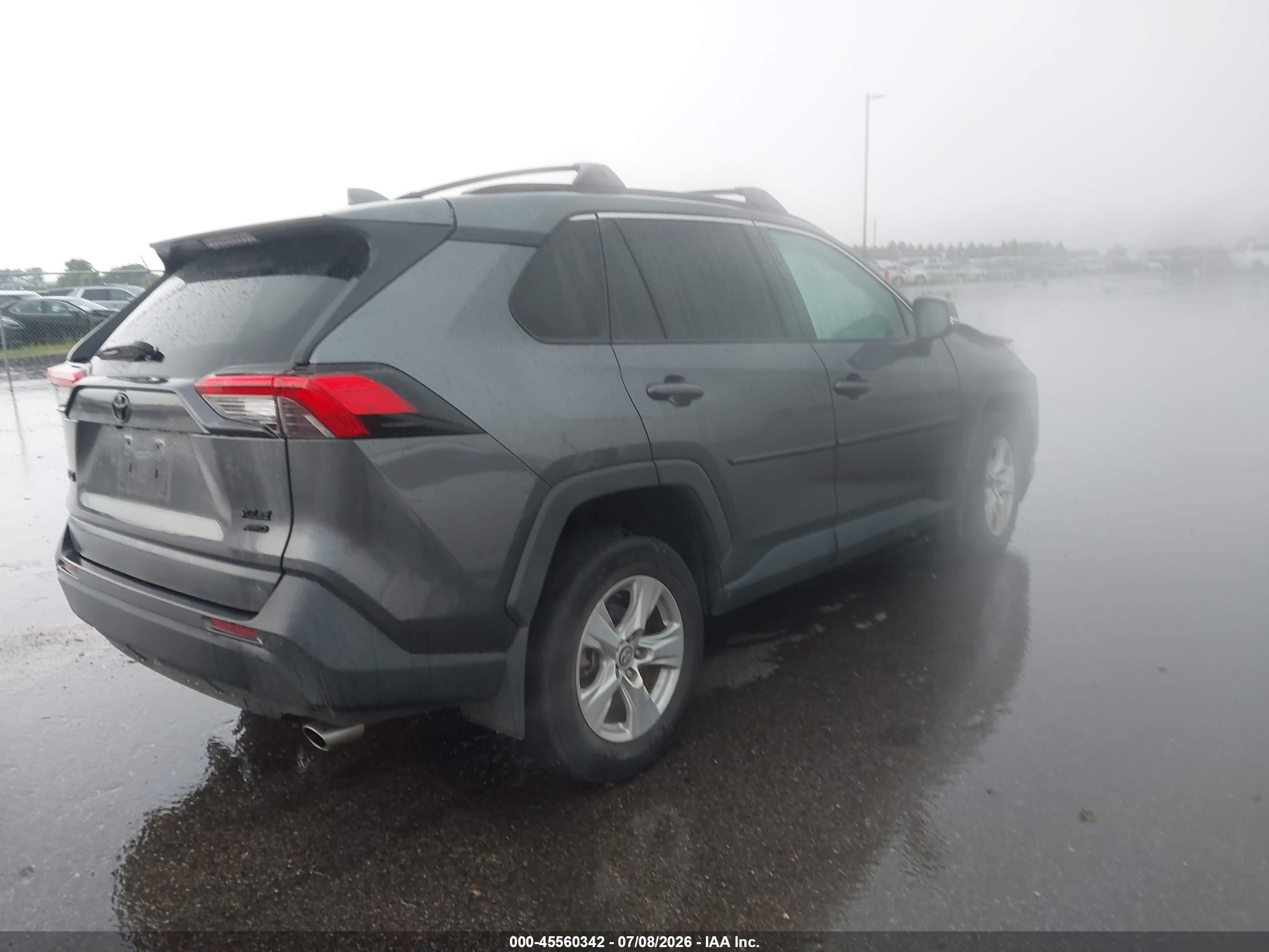 2021 Toyota Rav4 Xle Gray vin: 2T3P1RFV2MC167627