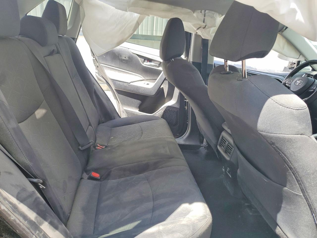 2021 Toyota Rav4 Xle Черный vin: 2T3P1RFV2MW157002