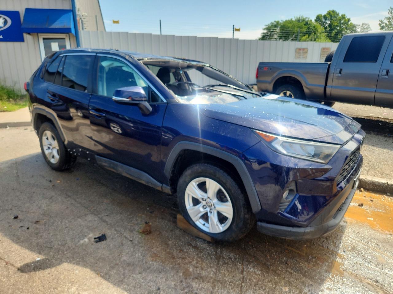 2021 Toyota Rav4 Xle Синий vin: 2T3P1RFV3MW207261