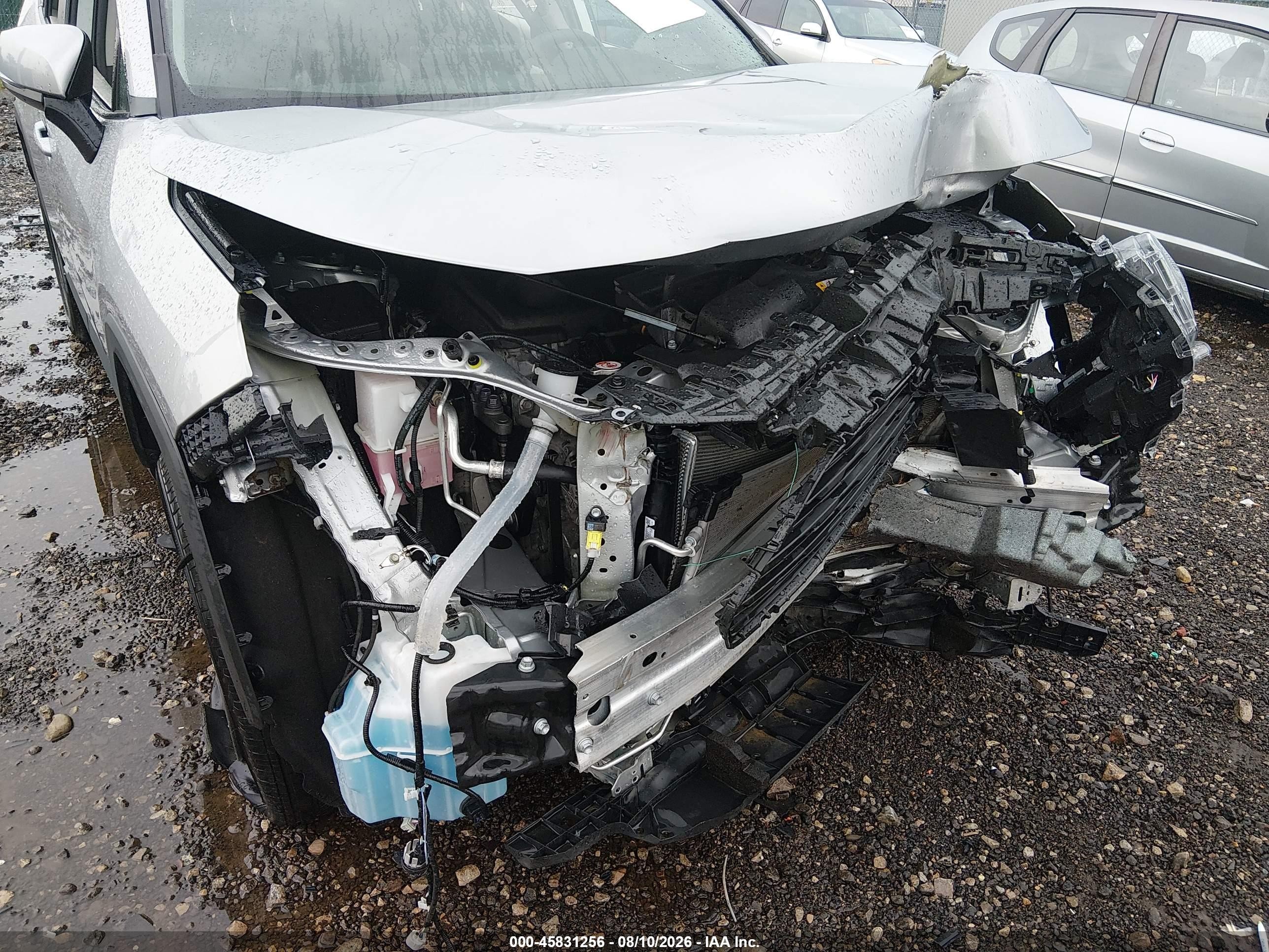 2025 Toyota Rav4 Xle Silver vin: 2T3P1RFV3SW624182